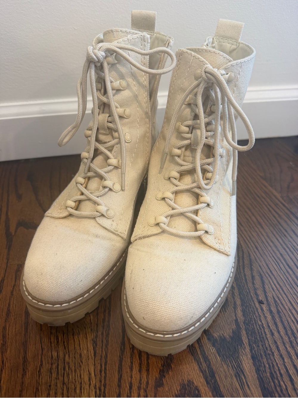 Universal Thread Cream Canvas Lace-Up Platform Boots